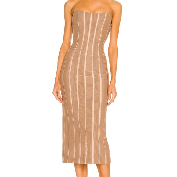 MISHA COLLECTION Dresses & Skirts - NWT Misha Collection Zoe Peak Cocktail Dress Caribou Sz 4